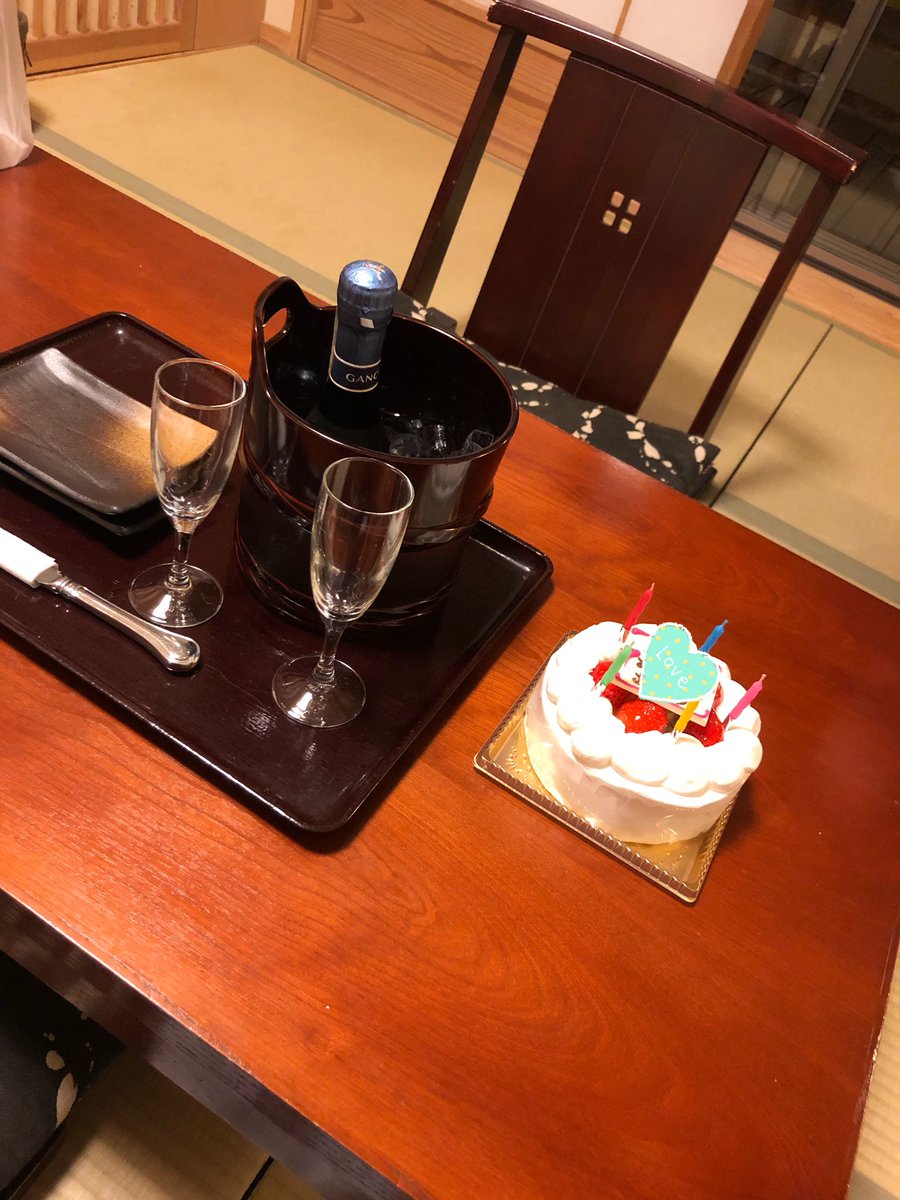 _minatan's tweet photo. 今年は色々あったけどさ😢

サンタさんありがとう(つ´･ω･`)っ❤️✨ https://t.co/ofsSMQjz9b