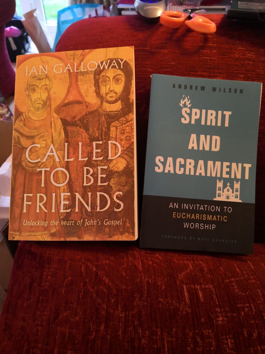It's a Very Merry Christmas when you get given both <a href="/AJWTheology/">Andrew Wilson</a> and <a href="/IanDaGalloway/">Ian Galloway</a> books as presents! #christmasreads