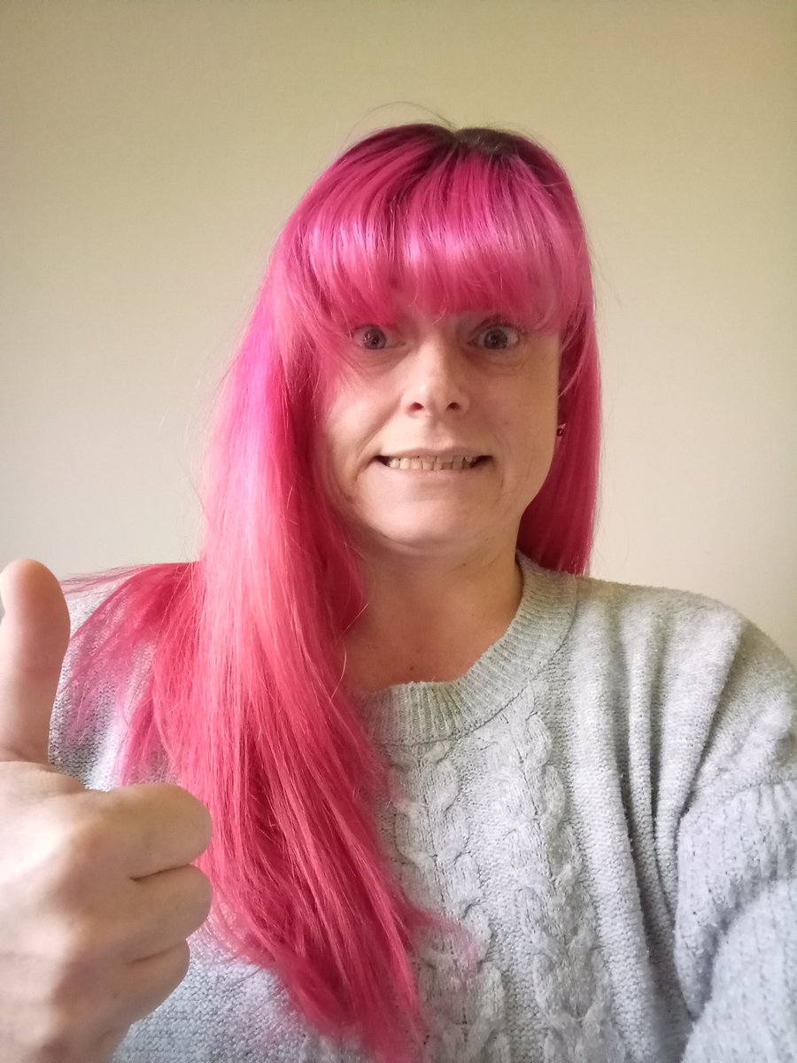 CairnRaider's tweet photo. I actually finally own my own pair of #ghds 
I knew all the cheap ones I brought were crap, but I forgot that you don't have to get your hair pulled out and stretched when your styling it https://t.co/9BIViwJUTd
