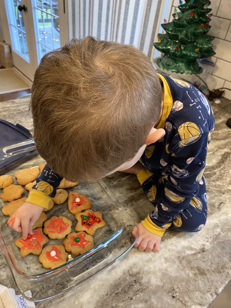 NickStuecker's tweet photo. Merry Christmas. https://t.co/ZABY2998U4