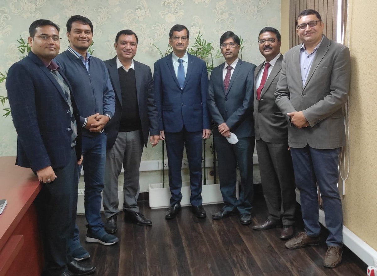 Gliders India Limited CMD and Directors visit to IIT  Business center Kanpur  <a href="/SurendraDhapod1/">Surendra Dhapodkar</a>