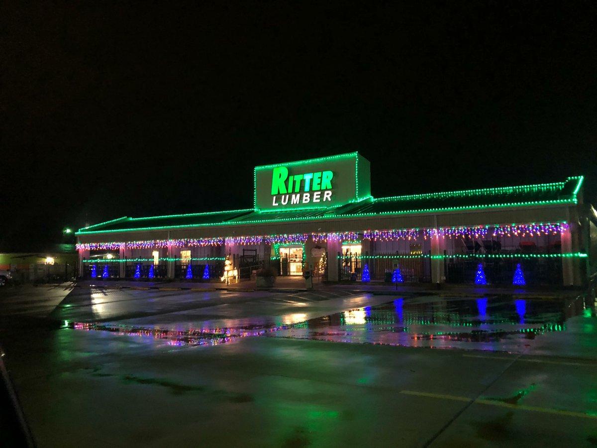 RitterLumber's tweet photo. We're wishing you a Merry Christmas from our family to yours! 
#RitterLumber #Local #ShopSmall #Nederland #Beaumont #Buna #Hemphill https://t.co/CCrwatV4ik