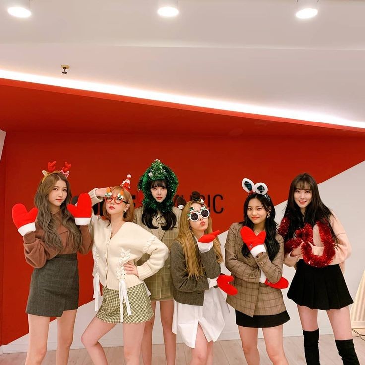 다들 메리 크리스마스 사랑해 ❤🎄

#여자친구 #GFRIEND