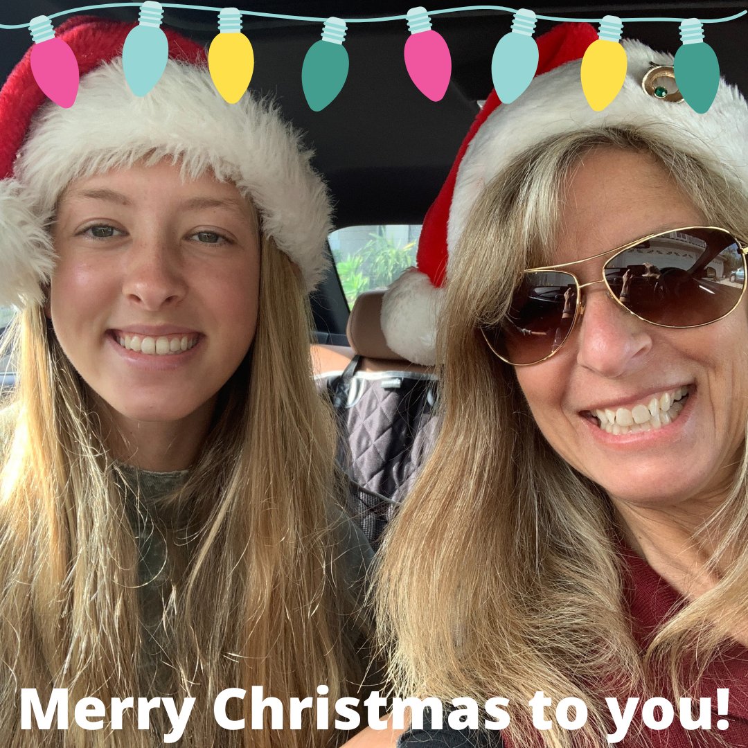LorinB's tweet photo. From our home to yours this holiday season. Choose to see the magic. Choose to have fun. Choose connection.  Choose gratitude. Choose joy. Choose love.  

Merry Christmas 2021.

#changemakernation #lorinbeller #merrychristmas https://t.co/zgvlL4ENyS