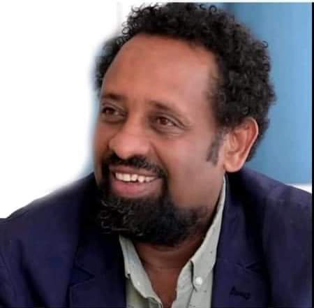 frdos_Nura's tweet photo. ህቡብ ኤርትራዊ ደራስን ጋዜጠኛን ተስፋየ ገብረኣብ ኣብ መበል 53 ዓመት ዕድሚኡ ኣብ ኬንያ ብሕማም ዓሪፉ። ንታሪኽ ህዝቢ ኤርትራ ኣብ ምጽናዕን ምጽሓፍን ኣቶኲሩ ክነጥፍ ዝጸንሐህቡብ ደራሲ እዩ፡፡ ንስድራ ቤቱ ኣዕሩኽትንፈተውቱን ጽንዓት ይሃብ ። https://t.co/Lld5JycBcN