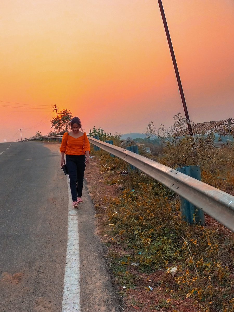 manishaaa18's tweet photo. DECember 🌄❤ https://t.co/yVEMAg9oPa