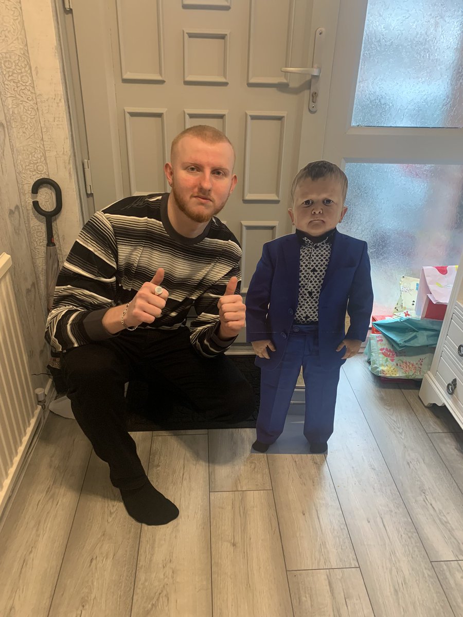 __TravisJones's tweet image. The fella