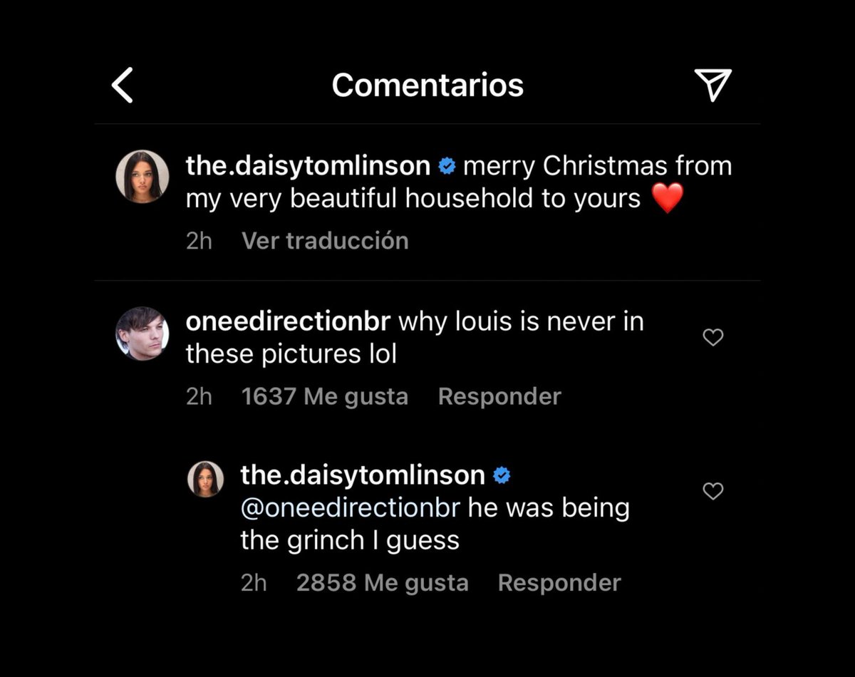 LouisTPy's tweet photo. X: “¿Por qué Louis nunca está en estas fotos?”
Daisy: “Estaba siendo el Grinch supongo”

— Daisy vía IG bromeando sobre Louis Tomlinson evitando salir en las fotos familiares! https://t.co/x00fersXfU