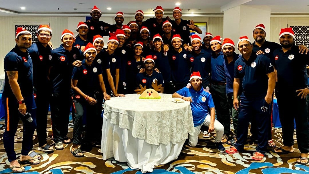 GCAMotera's tweet photo. Wishing Merry Christmas to all our players, parents, members, support staff, followers and to everyone who celebrating around the world.

#MerryChristmas  #TeamGujarat #BCCI  #BCCIDomestic @WeAreTeamIndia  @JayShah  @DhanrajNathwani @parthiv9 @PKpanchal9  @akshar2026 @mpparimal https://t.co/XJu6dmiq6h