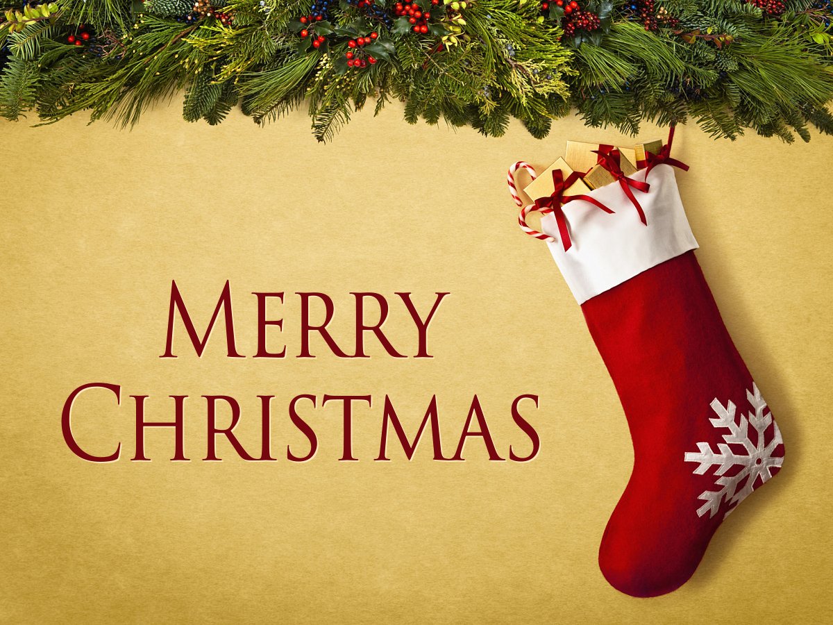 J_W_Barnes's tweet photo. "Christmas isn`t a season. It`s a feeling." #MerryChristmas #peace https://t.co/7WYVvNYHQT