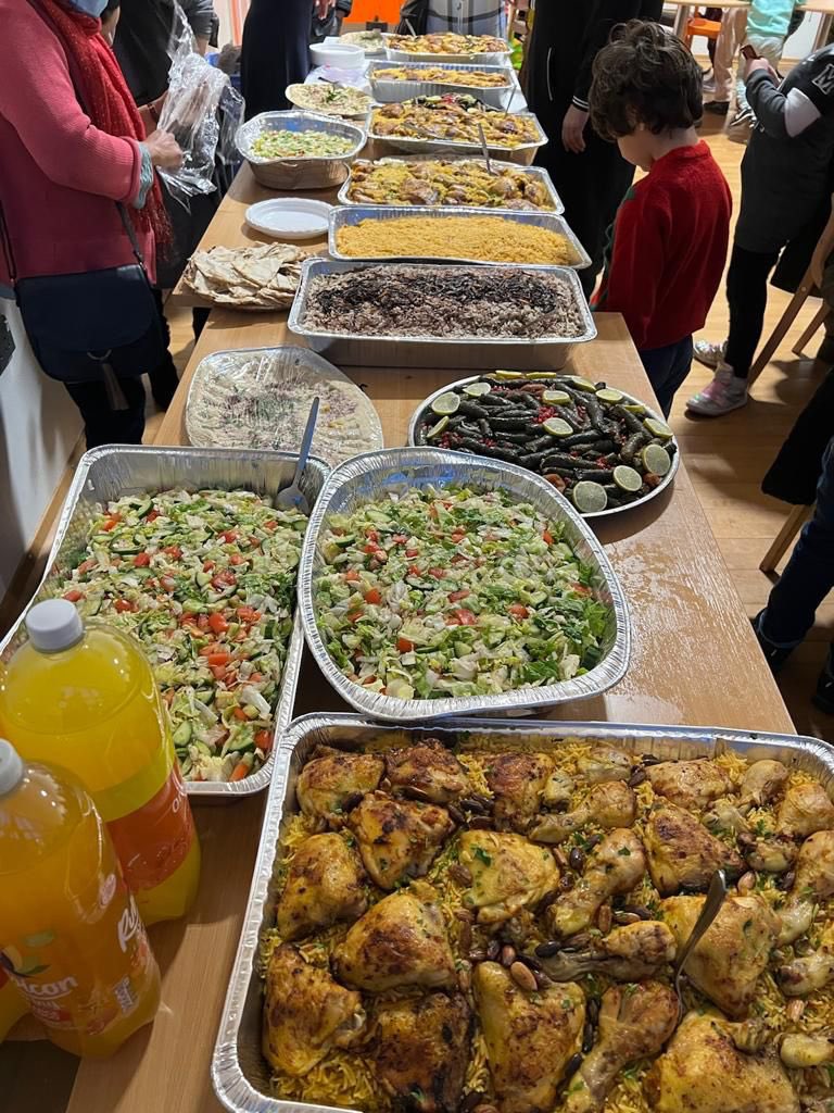 Syrian Sisters tweet media