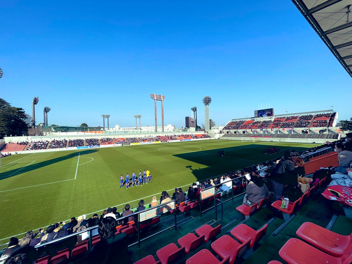 TakahiroUEMOTO's tweet photo. 今年ラストの京都橘大学の活動。
スカウトとインカレ決勝観戦。
来年は飛躍の年に！

＠2016ktfc 
@KH8809 @verventoshimizu @yamachan__10 @satokai19961024 @a_izm2 @koudai0_koudai https://t.co/Ko9DwdmwJt