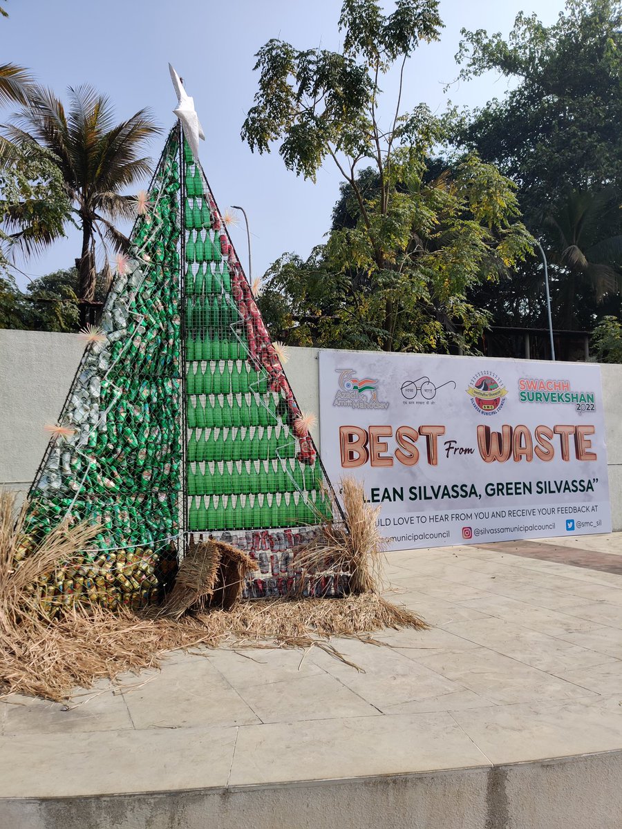 CharmieParekh's tweet photo. We at Silvassa Municipal Council have ensured the “Best out of Waste” initiative in a true sense during this festive season. Merry Christmas to all.@SMC_SIL @MoHUA_India  @CollectorDnh #SwachhSurvekshan2022 #MerryXmas https://t.co/XHSSgUof1X