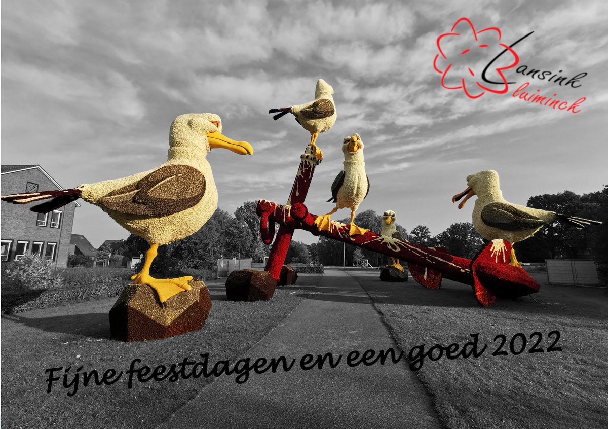 GroepLB's tweet photo. Corsogroep Lansink-Bluiminck wenst iedereen fijne feestdagen en een gelukkig 2022! https://t.co/Bw649EgSbZ