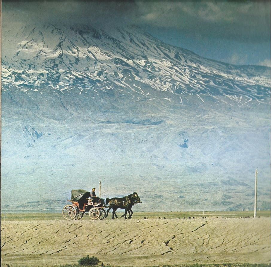 argesizm's tweet photo. Ağrı Dağının etekleri, 1976. https://t.co/c5rsc2WVW1