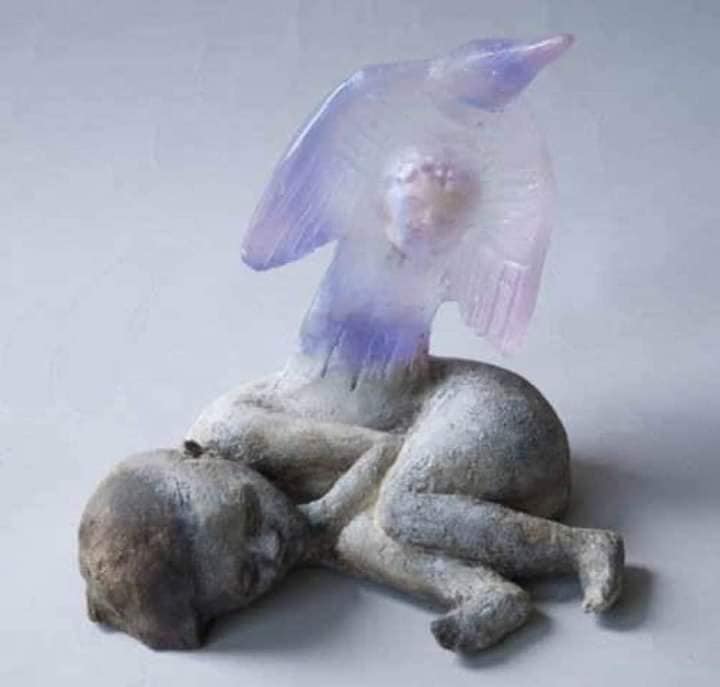 panicomx's tweet photo. ¿Cómo se desprenderá el alma?
Bueno, estas interesantes esculturas dan un ejemplo de cómo podría ser.

#panico #miedo #terror #fantasta #alma #espíritu https://t.co/juCj8B6bML