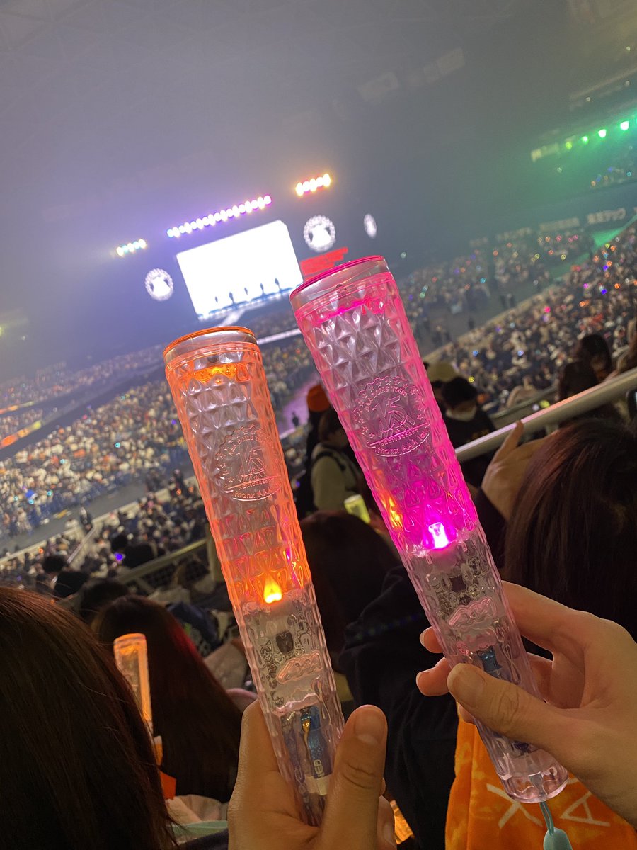 TENchaaa_n24's tweet photo. AAAが、
ほんっとうにだいすき🥰🥰🥰
京セラドームとバンテリンドーム
参戦できて良かった😭💓
また、復活する時
絶対にLIVEいく！！！
いつまでも待ってます😭💕 https://t.co/G93AUIU5wT