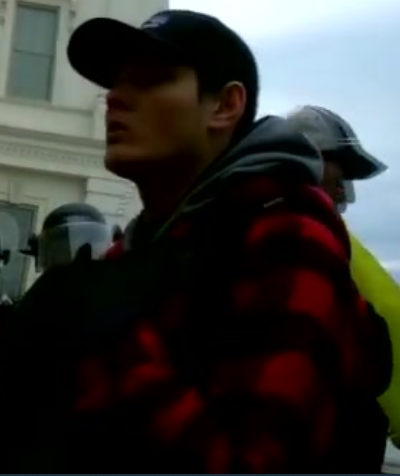 Nightvi17337331's tweet photo. #SeditionHunters @capitolhunters **NEW** #BlueJacketVetsCap (dad & son?) #PatagoniaCap No violence yet; but, interesting bc=1. aluminum threaded end cap on black pipe like #SeditionBomber, disguised as #SeditionFlagTenna 2. knife, 3. large radio/comms. https://t.co/7tVhTGodZk