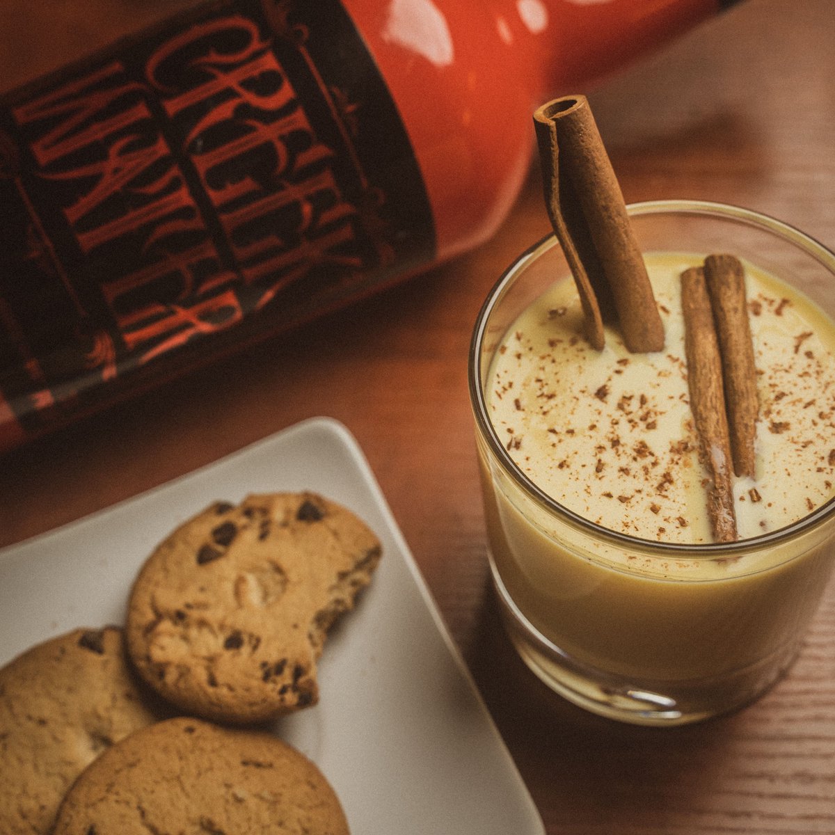 May your days be merry and your Eggnog spiked with Creek Water! Wishing you all a very merry CREEKMAS from our Creek Water Whiskey family to yours. ⚡️🥃🎄