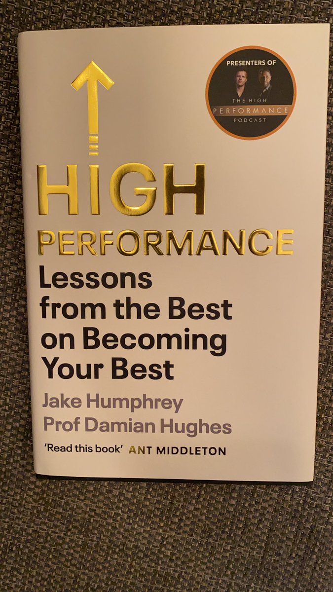 MrMartin_PE's tweet photo. Merry Christmas Everyone, hope you have an amazing day with your families! 🎅🎄🎄🎅
Can’t wait to hit the ground running in the new year with this….hope it is as good as the podcast!📕🔥🔥📕
@LiquidThinker @mrjakehumphrey
#HighPerformance #WorldClassBasics #InfinitePurpose https://t.co/UbP9rqIMqR