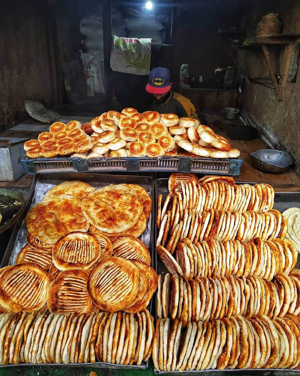 WaniMuminSalam4's tweet photo. Tradition never looses it's significance..
Photo : Sajid Aziz
Use #exploringganderbal
To get featured.
❤❤❤❤❤❤❤❤ https://t.co/1thdZlZjOk