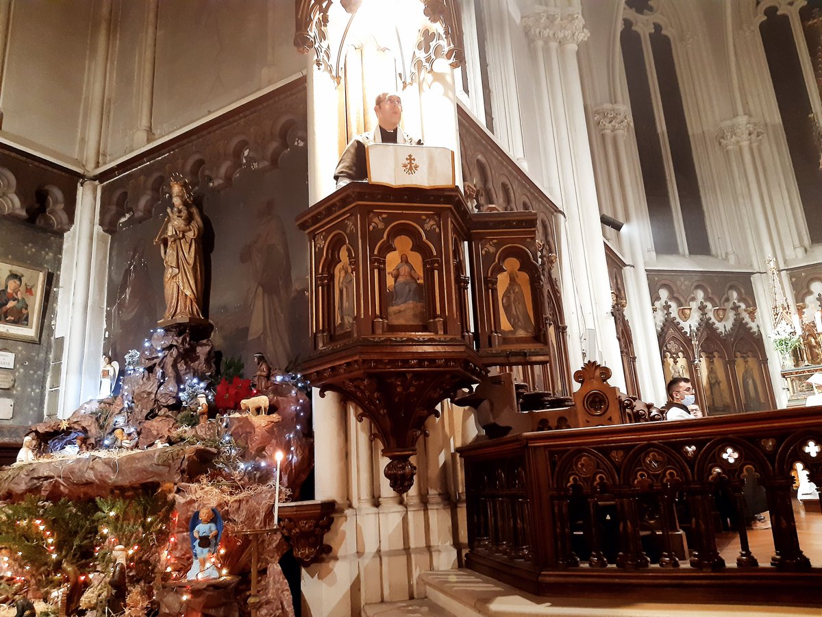 blidericus's tweet photo. Nancy. - Messe de minuit en l'église Marie Immaculée avec un beau florilège de chants de Noël traditionnels... Une messe digne et fervente ✝️ https://t.co/ZXvCJBhib5