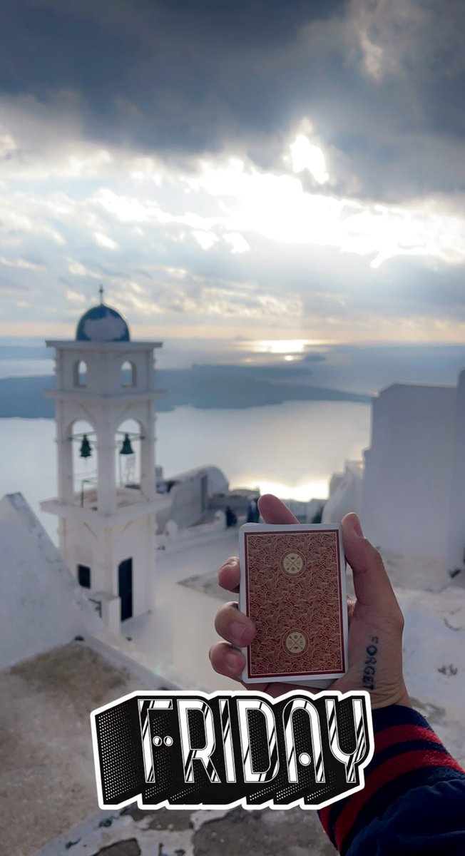 Minhleonle's tweet image. Capturing moments. 

Santorini Greece 📍 

#visaplayingcards #patrickkun #travel #goldenhour #overseas #explore #GreeceWithLove