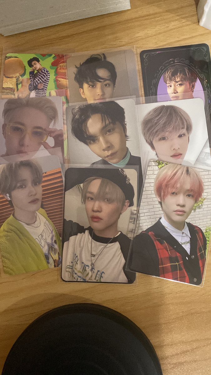 chiapzx's tweet photo. สนใจใบไหนสอบถามได้คั้ปๆ #ตลาดนัดnct #แลกการ์ดnct127 #ตลาดนัดเด้กดรีม https://t.co/Q7xIiNefmc