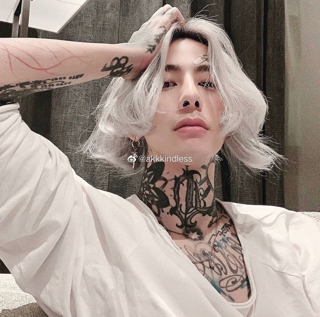 H4LLOW33N__'s tweet photo. 3. https://t.co/N3fAEYyfRe