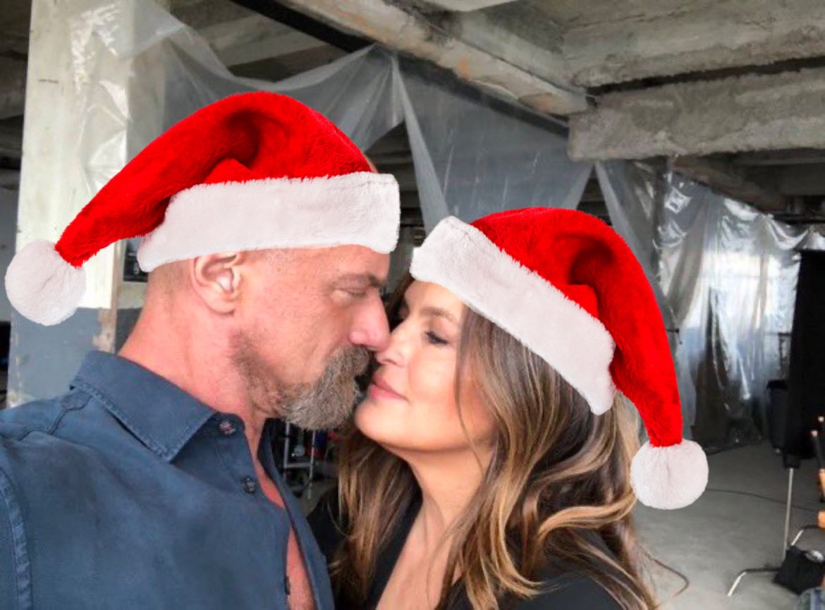 Loviingjake's tweet photo. merry christmas 🎄 https://t.co/dXQCvZYgGs