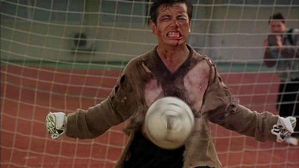 убойный футбол 2. шаолиньское кунг фу убойный футбол. чжао вэй убойный футбол. убойный футбол фильм 2001. джеки чан убойный футбол.