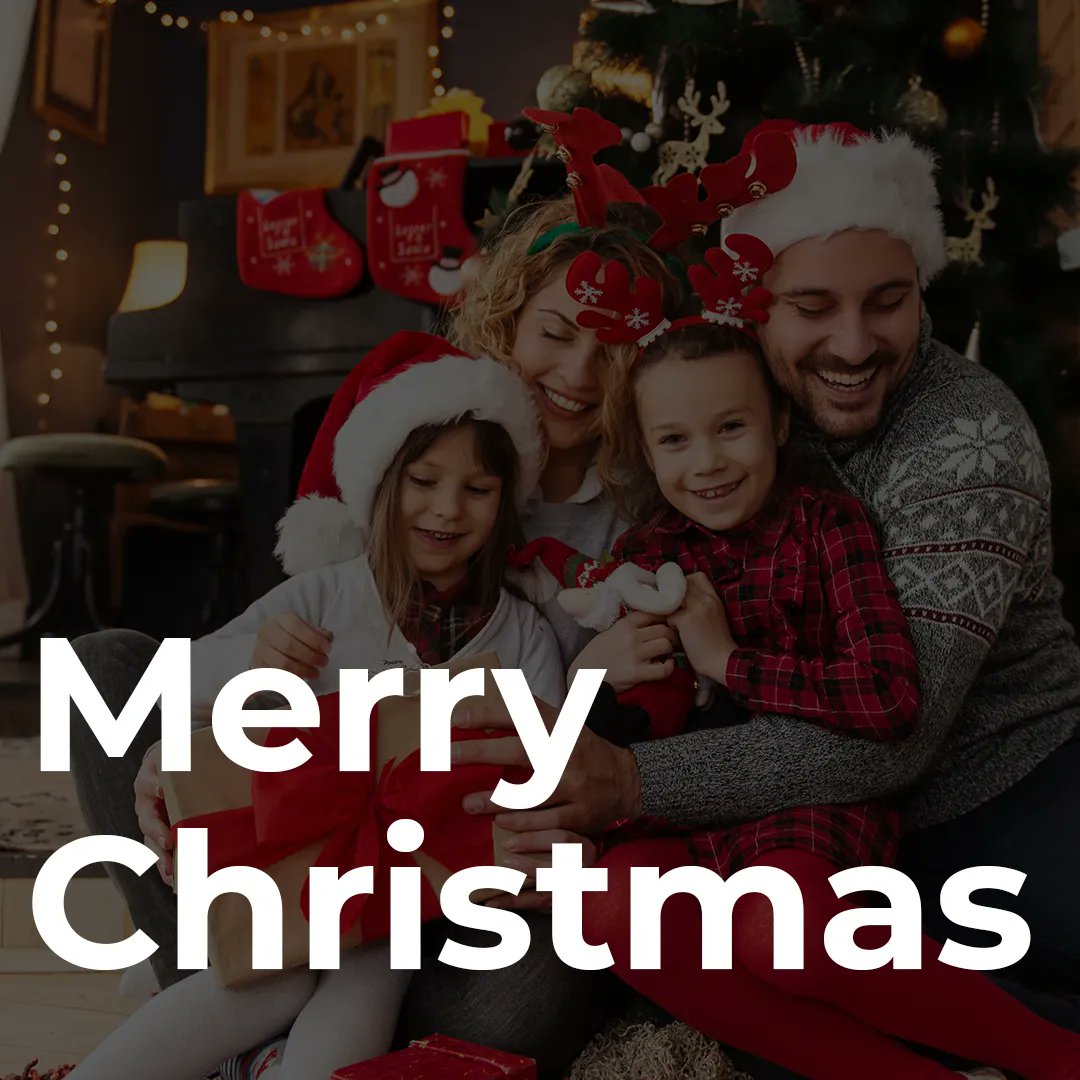 HomePestSC's tweet photo. We hope everyone has a wonderful Christmas surrounded by family and friends! https://t.co/rHS0CvDWeb