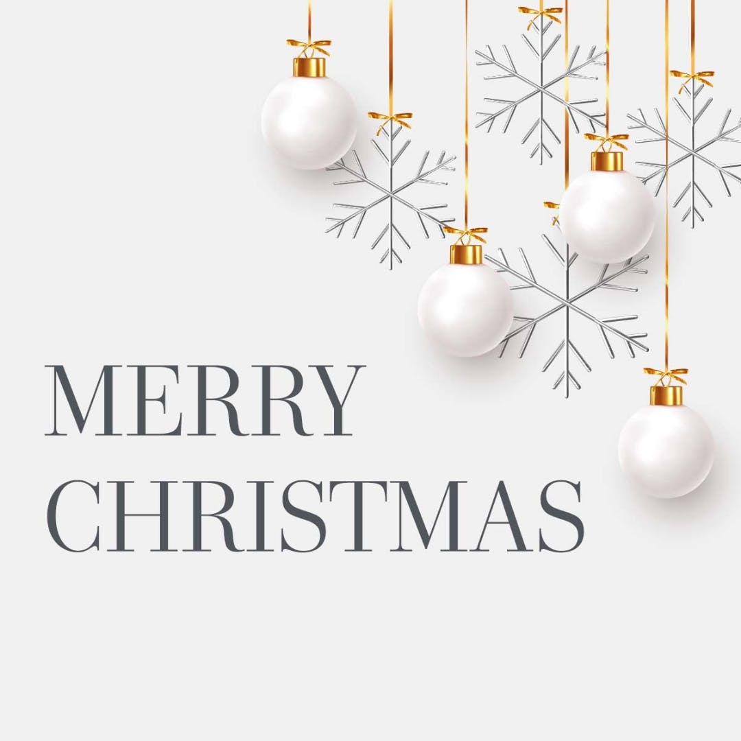 AmyKByrd's tweet photo. Have a wonderful day with your friends &amp; family!  

#cheers #TeamByrd #happyholidays https://t.co/Iw6AXktqWx