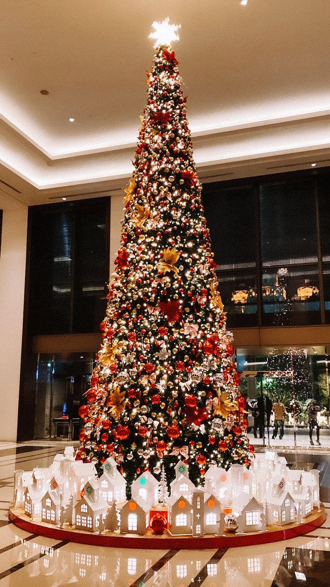 From our home to yours, 

Merry Christmas! 🎄 

#ThatFairmontFeeling