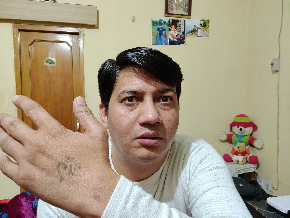 DrDev7's tweet photo. सरकार की तानाशाही के खिलाफ़
मैं एक तारीख से सड़क पर उतरने की योजना बना रहा हूं....... @yashasvibalhara
जहां होऊंगा वहीं से दिल्ली की ओर कूच
आप अपने सुझाव दे सकते हैं।
#NIDER
#IndiaAgainstPlandemic
#AgainstPlandemic
#AgainstMedicalMendate https://t.co/4nZ4Vyj4K8