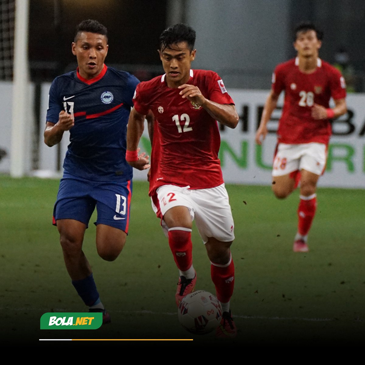 Bolanet's tweet photo. #LiveBolanet AET: Indonesia 4-2 Singapura (11' Ezra Walian, 87' Pratama Arhan, 91' Shawal Anwar o.g, 105+1' Egy Maulana ; 45+3' Song Ui-young, 74' Shahdan) (Agg: 5-3) | Possessions: 70%-30% | Shots: 27-12 | Fouls: 25-13

Akhirnya! Indonesia Melaju ke Final Piala AFF 2020 https://t.co/uzDsdsqJ33