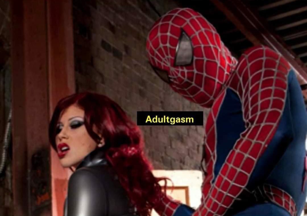 SAnnabellen_CH's tweet photo. Kak Nat jumpa citer Spiderman baru katanya yang ni Spider-Man: No One At Home. Tapi yang pelik scene Spider-Man lawan dengan perempuan ni jer.. xde musuh lain.. π.
#Belenation https://t.co/vA5WFCJn5c