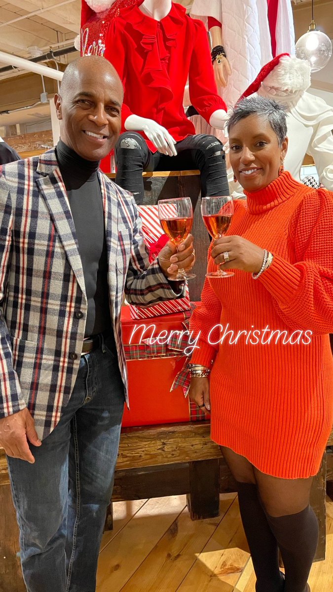 dress_modele's tweet photo. Merry Christmas from the Fashion Team. Deron and Tina Washington. #MerryChristmas #shopsontop #modeledress #highstreettieshop #ynotdetroit https://t.co/RFyLu72qb6