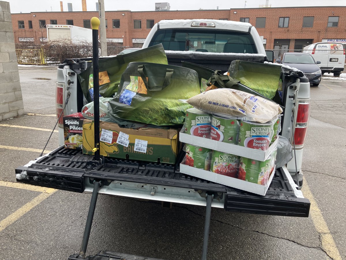 SaandGlass's tweet photo. “We make a living by what we get, but we make a life by what we give."
-Winston Churchill

We are pleased to be able to help feed our community. Employees donated the most needed food items to Food Bank this Christmas. Thank you team for participating and helping those in need. https://t.co/v4j4Xb8K5K