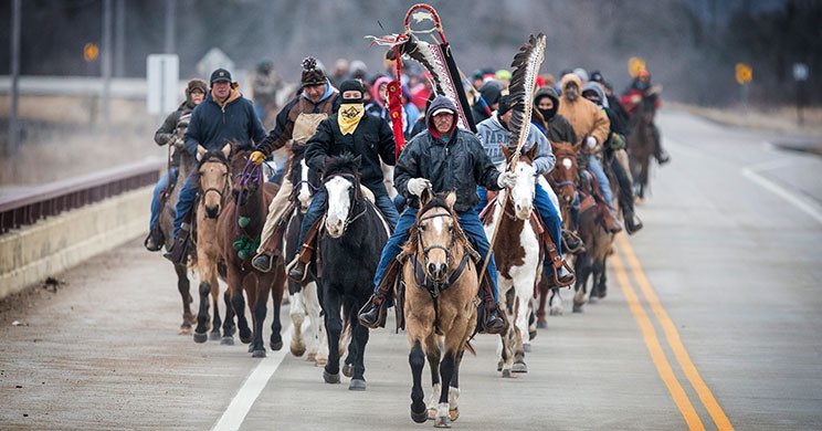 nickwestes's tweet image. Leonard Peltier, a 77-year-old Indigenous elder imprisoned for nearly 46 years, is spending another Christmas behind bars. December is a time of grieving. Soon riders will arrive in Mankato and at Wounded Knee, remembering our resistance and everyone taken from us. #FreePeltier