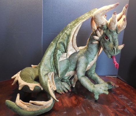 writerzai's tweet photo. [ @CORRUPTFlRE ]

Unfortunately, the only thing he could think of giving him a gift is a medium-sized dragon plush along with some pastries.

He left them on Arahabaki's shrine (after a long journey of figuring out where it is and how to get there), and left a note for him. https://t.co/df76CmCKpL