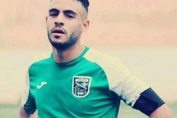 AndyDelort9's tweet photo. 💔😢 Sofiane Loukar 
Mes condoléances à sa famille, à ses coéquipiers. https://t.co/9xeTsG8QnU