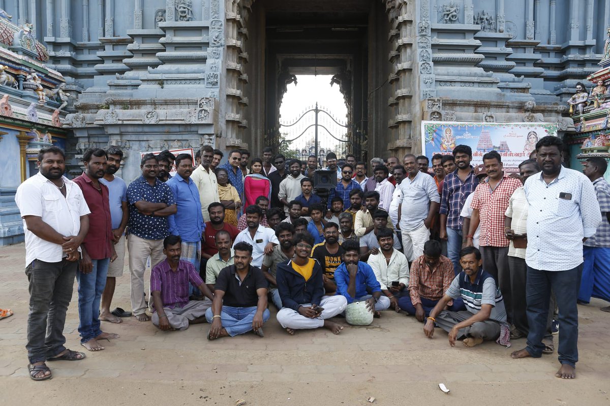 rameshlaus's tweet photo. #GScinemaInternational  #ProductionNo1 untitled movie shoot wrapped up today

Directed by debutant Mantra Veerapandian a former associate of Director Bala

@ItIsNotThatIs @dop_Parvaezk007 @editorsuriya @_Ivana_official @catcharadya @Venkatsenguttu1 @actor_Sudharsan @ProGopinath https://t.co/NOcCoxoEzB