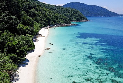 Travitinerary's tweet photo. Perhentian Islands, Malaysia 💜💙 https://t.co/xa60GZinIb