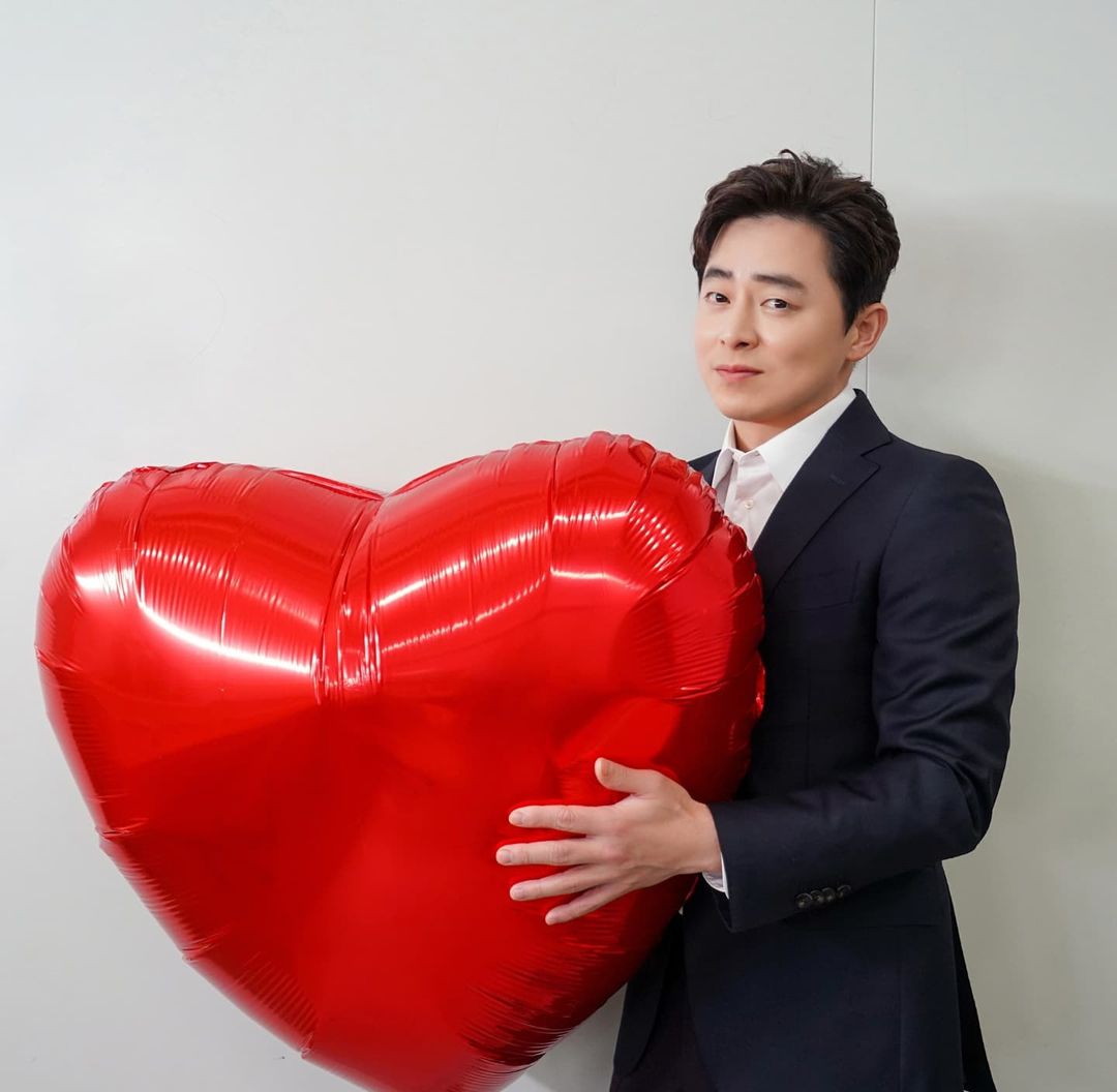 IKJUNIES's tweet photo. HAPPY BIRTHDAY MY LOVE❤️😉 https://t.co/j4YaiQdLSu