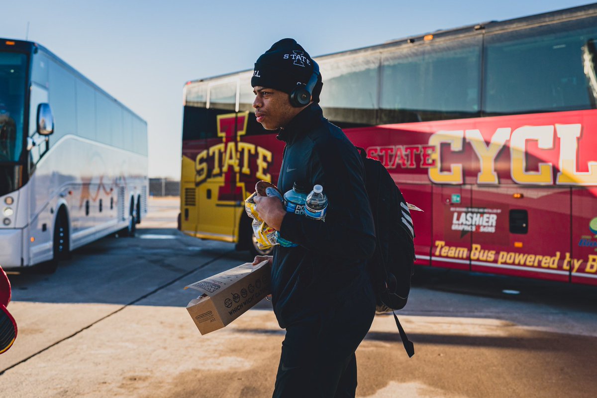 CycloneFB's tweet photo. Orlando Bound!

🌪🚨🌪 https://t.co/dtM68KbDSa