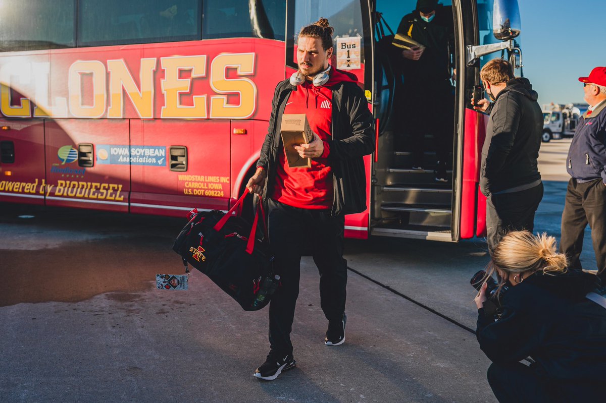 CycloneFB's tweet photo. Orlando Bound!

🌪🚨🌪 https://t.co/dtM68KbDSa