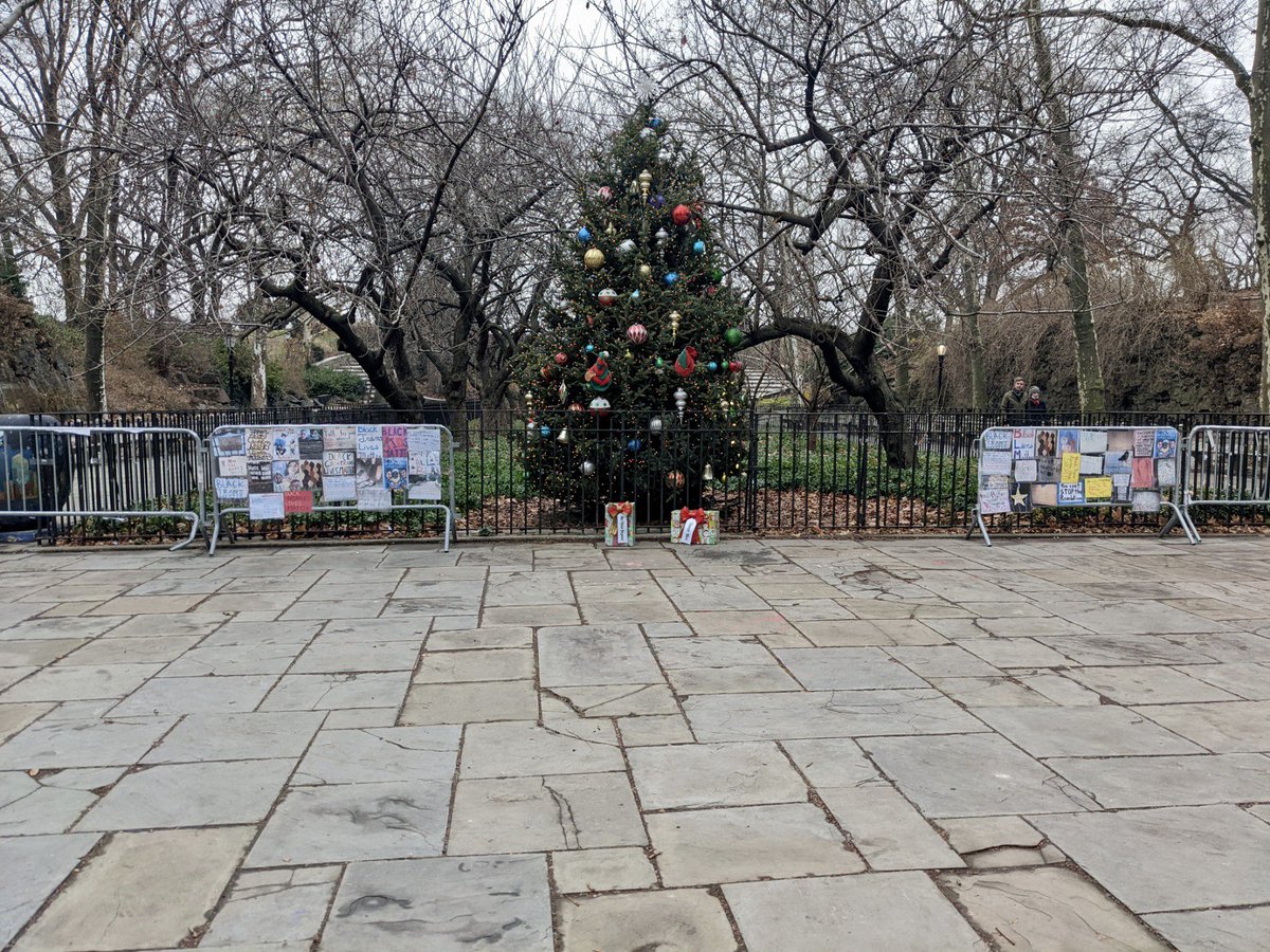 EVANGELIST_SC's tweet photo. Only an embolden Racist would continuously come  destroy, smear feces and cut signs to a community dedicated memorial Vigil known as #UES4BLM. BLACK PEOPLE WILL CONTINUE TO EXECUTED BY POLICE IN THIS COUNTRY BECAUSE OF HATRED. WHEN SOCIETY VALUES A DAMN TREE &amp; PROPERTY OVER https://t.co/Zim2v8HSUC