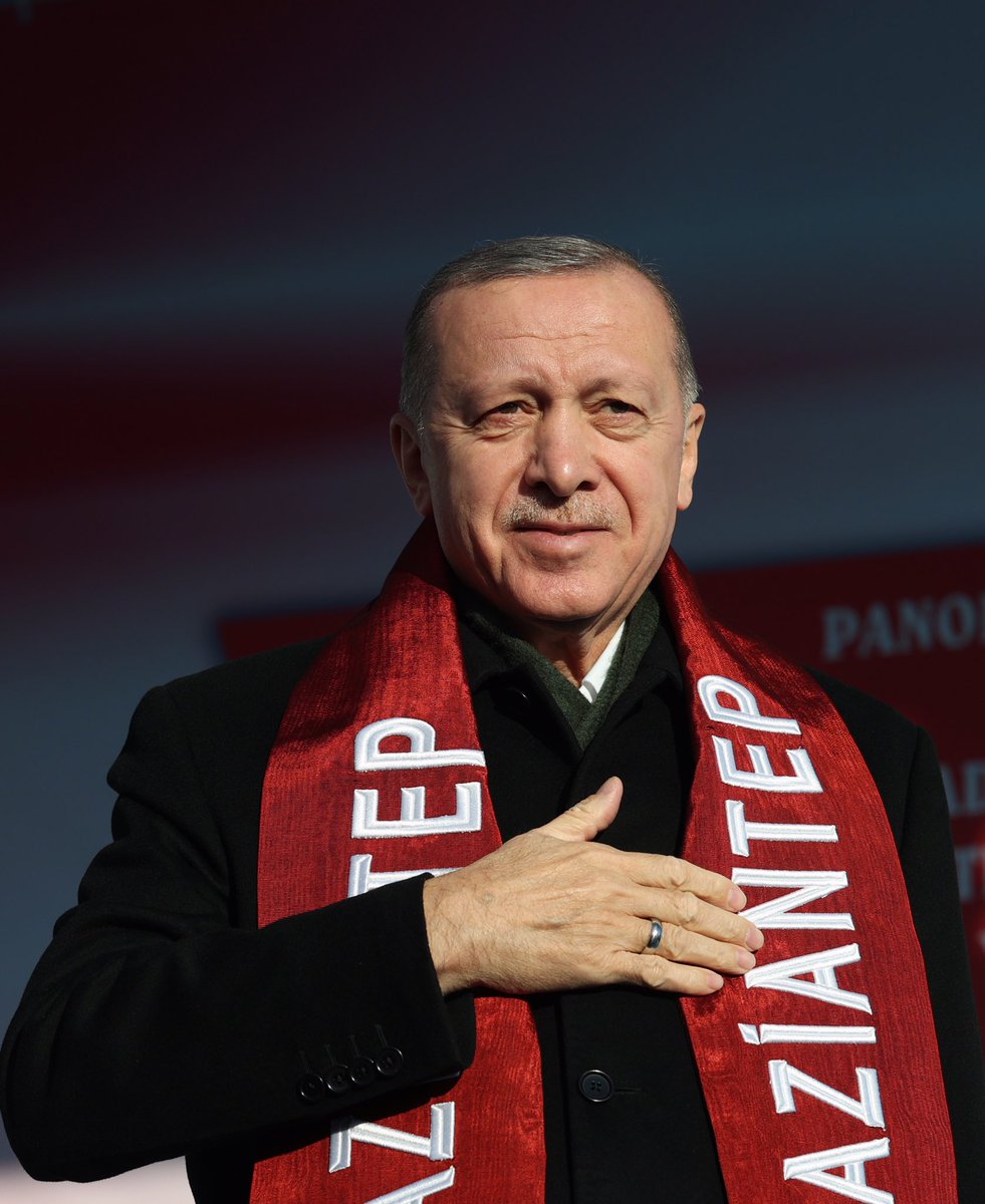 Bizim tek derdimiz ülkemizi yatırımla, istihdamla, üretimle, ihracatla, cari fazlayla büyütmeye devam ederek bir an önce hedeflerimize ulaşmaktır.

Türkiye tarihinin en yüksek üretimini, en yüksek istihdamını, en yüksek ihracatını yakalamıştır.