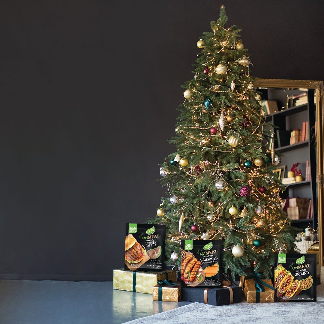 MeetunMEAT's tweet photo. Hope your Christmas looks like this 🎄 

Happy holidays! https://t.co/SNaCIaDj3w
